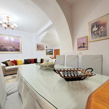 Marbi Guest House Gjirokastër 外观 照片