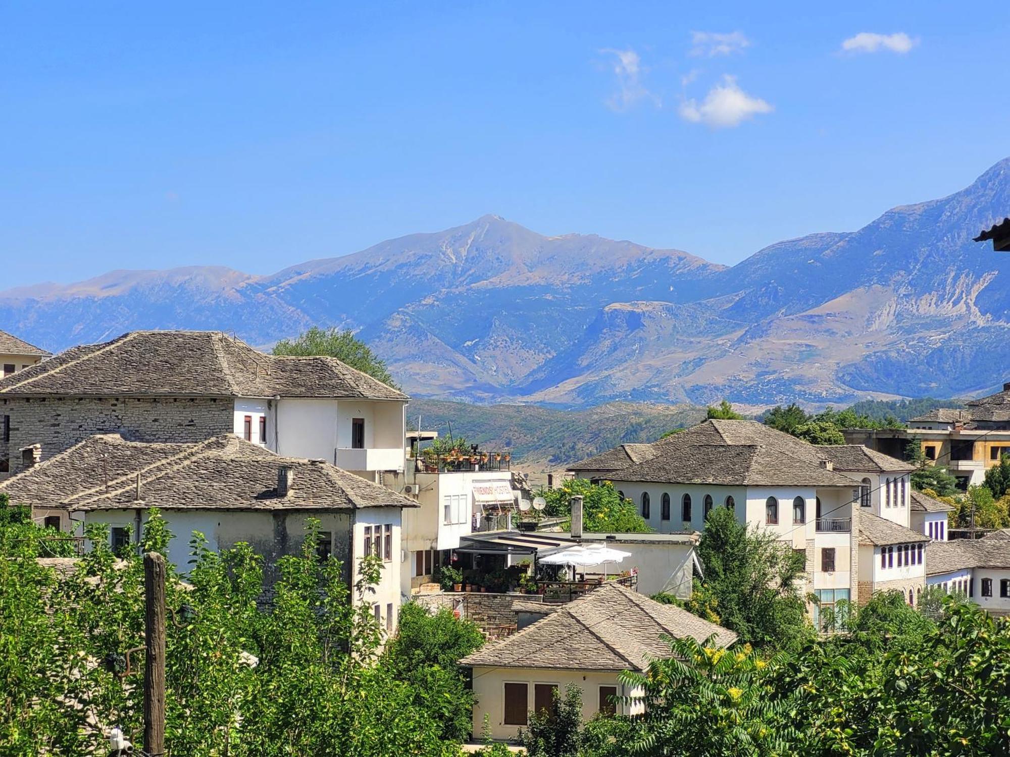 Marbi Guest House Gjirokastër 外观 照片