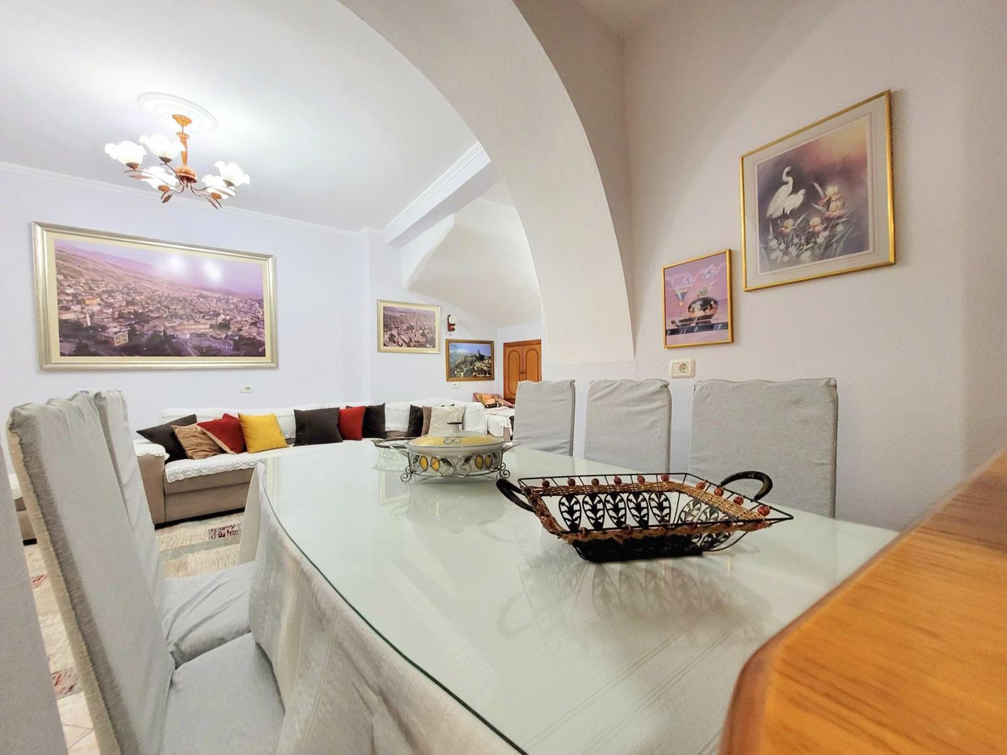 Marbi Guest House Gjirokastër 外观 照片